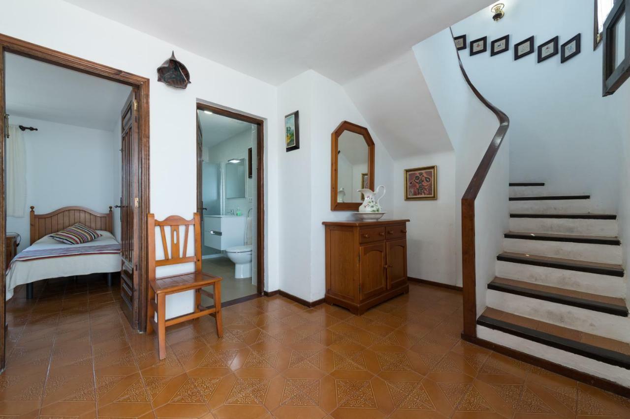 2Br Beach House - Solarium & Shower Terrace - 12 Puerto del Carmen  Exterior photo
